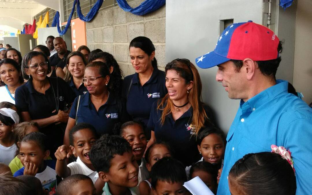 Capriles: 708 mil estudiantes abandonaron la escuela en últimos 4 años