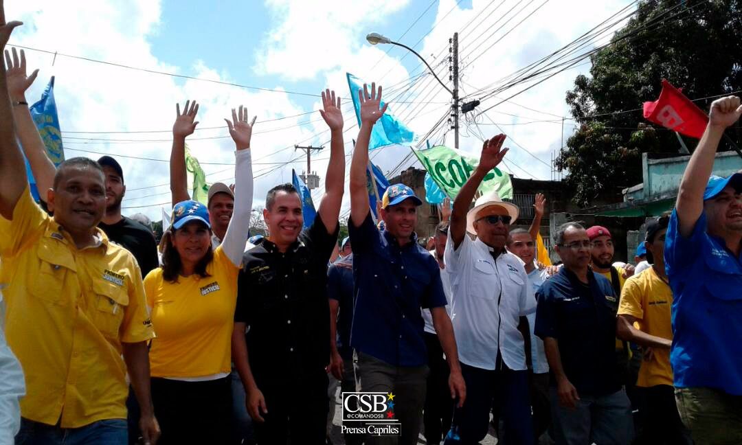 Capriles recorre Monagas junto al candidato del cambio motivando al pueblo a participar en las elecciones del #15Oct