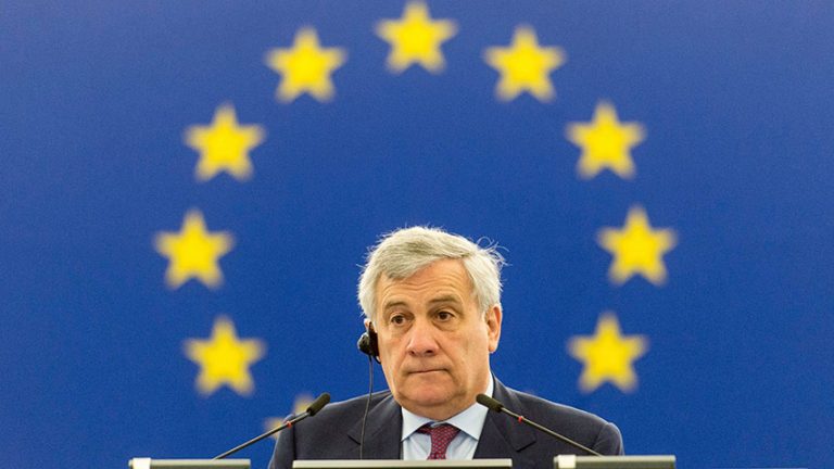 Antonio Tajani insiste en que la Unión Europea debe imponer sanciones a Venezuela