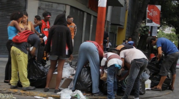 Maduro y sus candidatos, más miseria