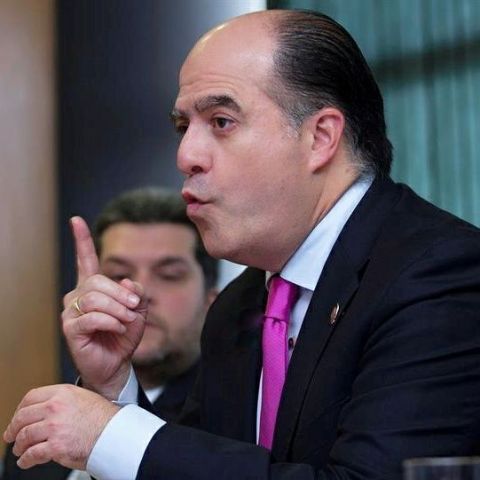Julio Borges: El voto es necesario para que haya un cambio político y se frene la inflación