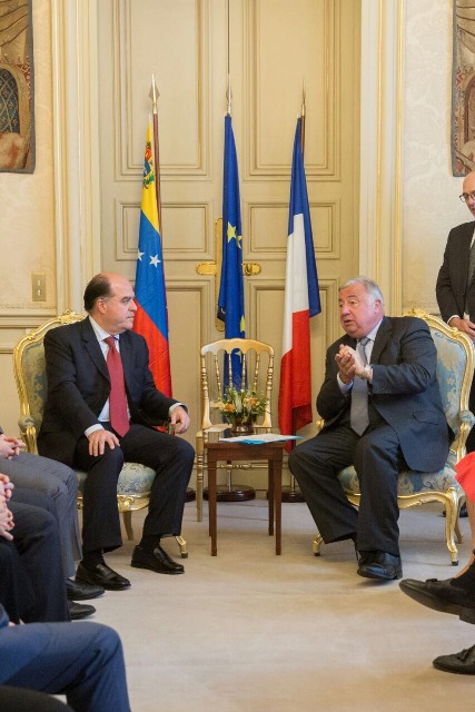 Parlamentos de Francia y Venezuela crearon Comité Interparlamentaria en pro de la democracia