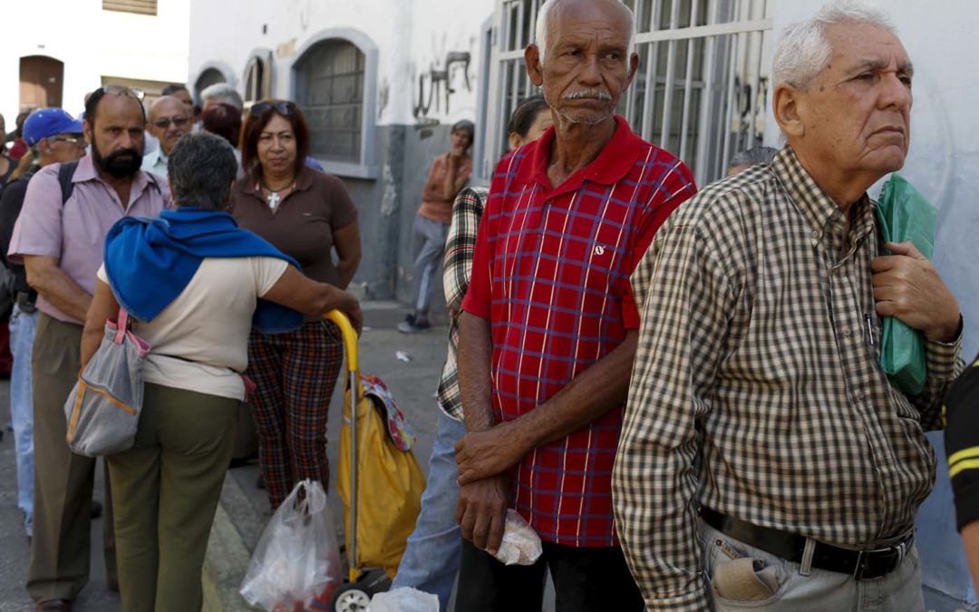 El pago especial de las pensiones alcanza para comer una semana