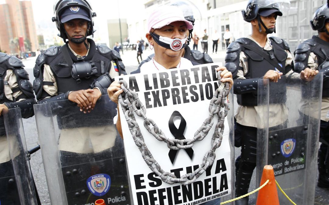 SIP: Venezuela multiplica mecanismos de censura contra la prensa