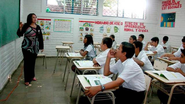 Fenasopadres considera arbitraria suspensión de clases por una semana