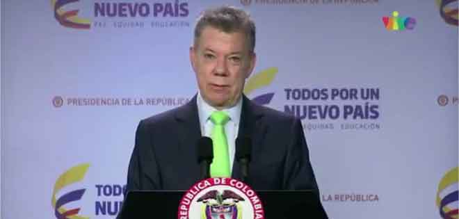Santos: Maduro no juega limpio al obligar a gobernadores electos a subordinarse a la ANC