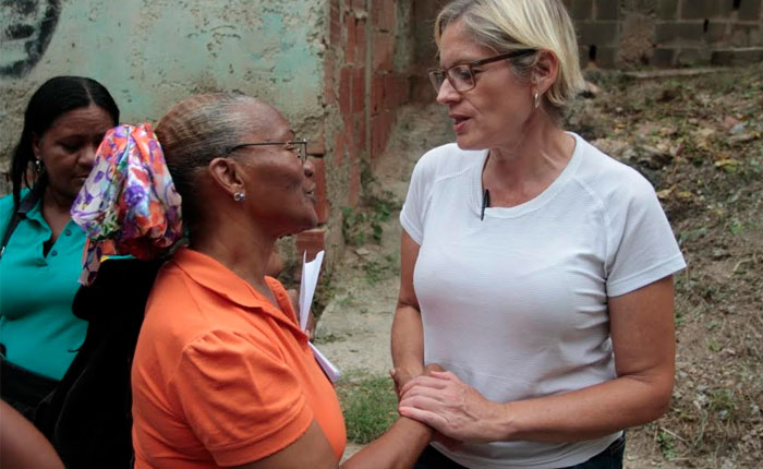 Adriana D’Elia: En Venezuela se está feminizando la pobreza