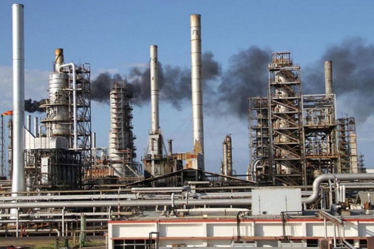 Federación Única de Trabajadores Petroleros de Venezuela: Demanda de diesel registra un déficit de 60%