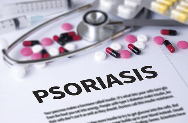 Pacientes con psoriasis en crisis por falta de tratamientos