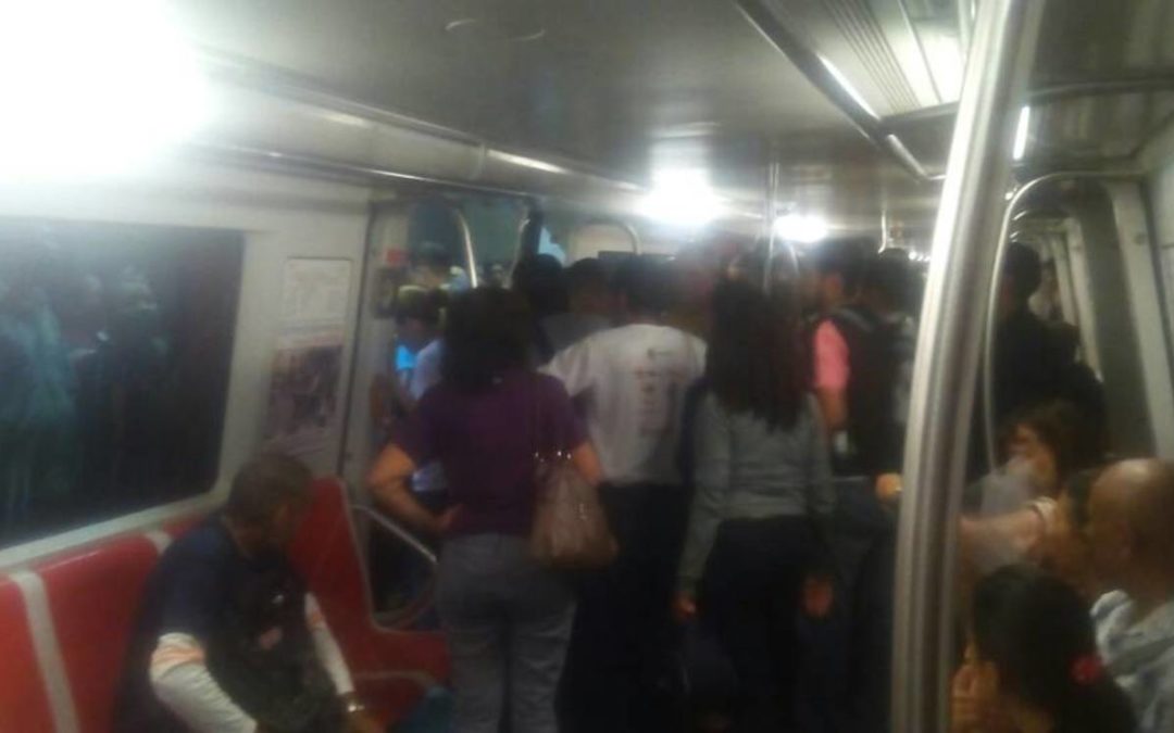 El Metro amarga a los caraqueños durante dos días seguidos