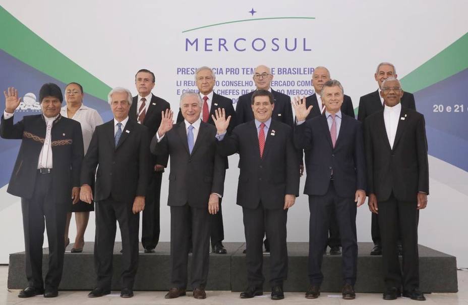 Presidentes de los países del Mercosur condicionaron hoy a avances democráticos el posible regreso de Venezuela al bloque