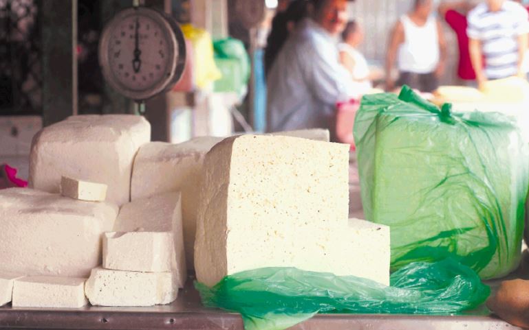El kilo de queso se posiciona en los Bs.S 1.600