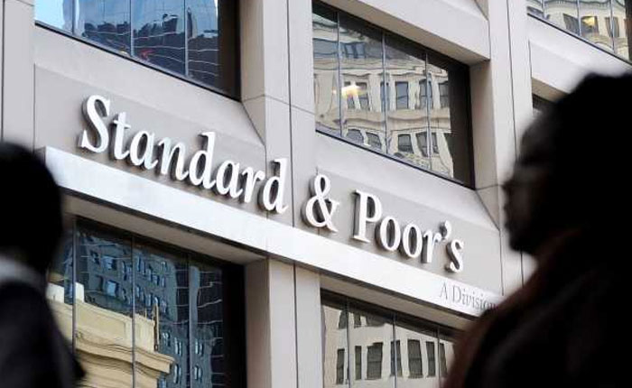 S&P coloca en default la calificación de bono global de Venezuela al 2018