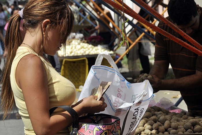 Precio de la Cesta Petare equivale a más dos salarios mínimos