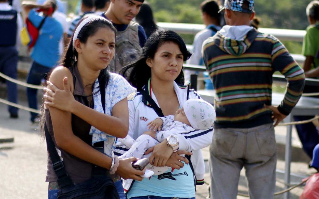 Más de 100.000 venezolanos han solicitado asilo en el extranjero, según Acnur