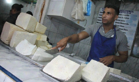 Kilo de queso semiduro supera el millón de bolívares en Maturín