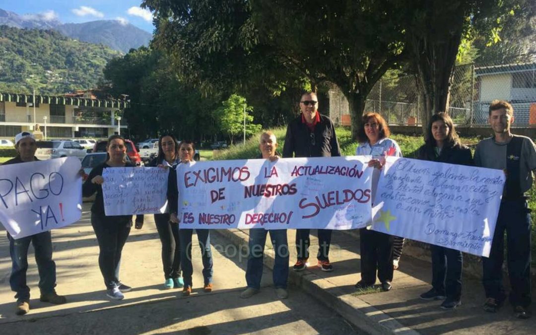 Docentes merideños exigieron por cuarto día, aumento salarial