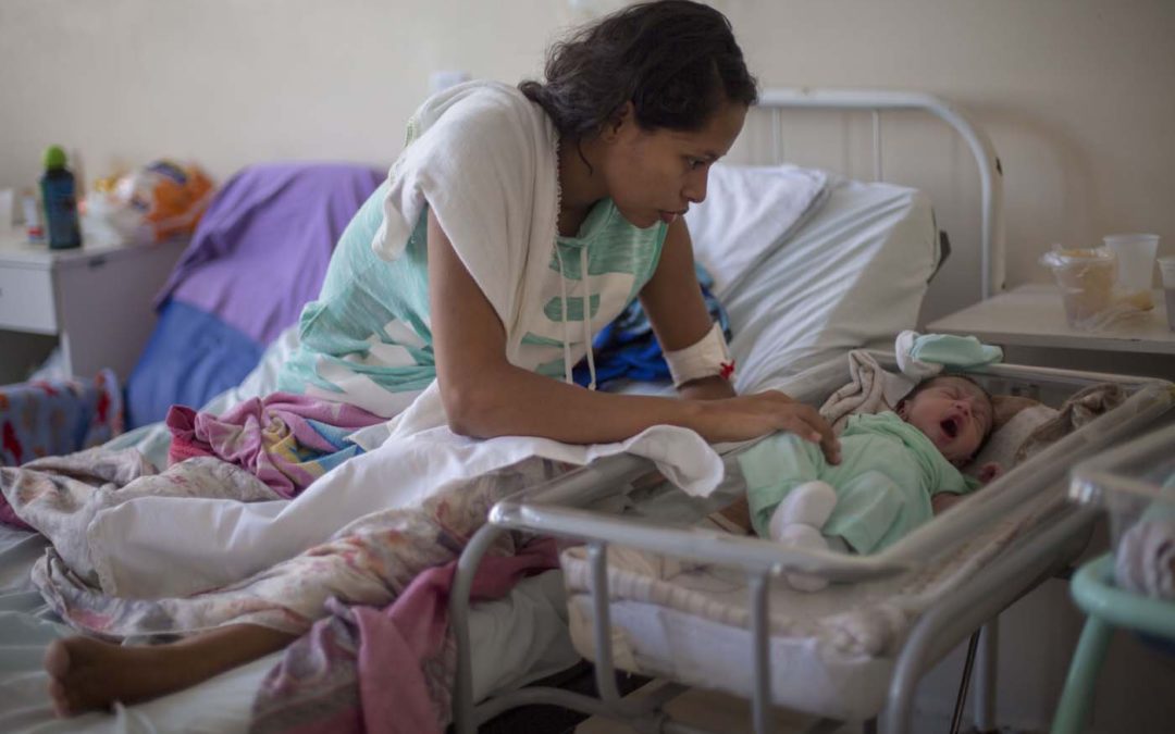 Unas 800 venezolanas tuvieron hijos en Brasil en los últimos 15 meses