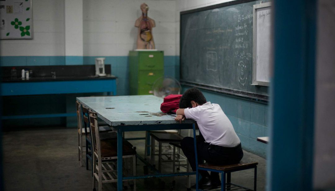 Avec y escuelas de Fe y Alegría: Está en riesgo el país si no se atiende la educación