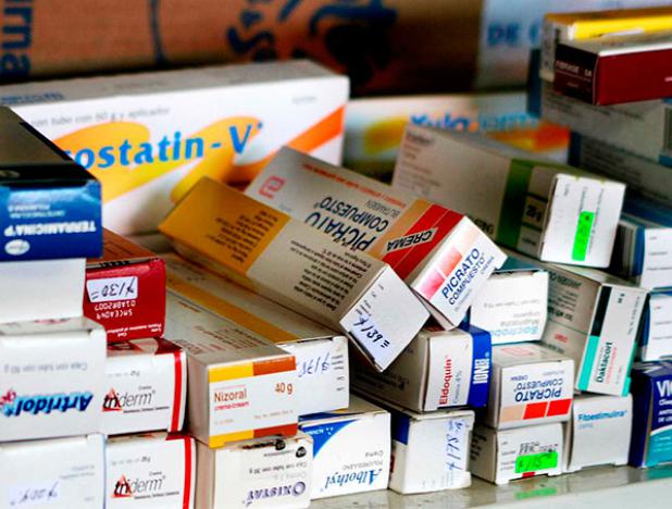 Consumo de medicamentos per cápita ha caído 93% en cuatro años