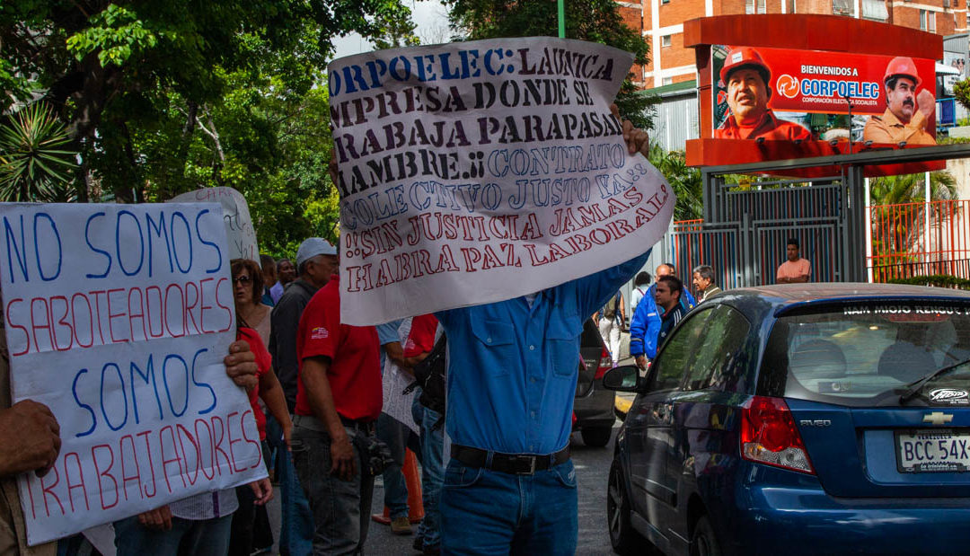 Trabajadores de Corpoelec y Cantv exigen reivindicaciones laborales