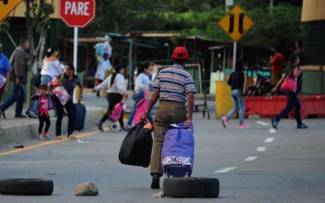 Krüger: Más de 70.000 venezolanos cruzan la frontera a diario y 5% no regresa