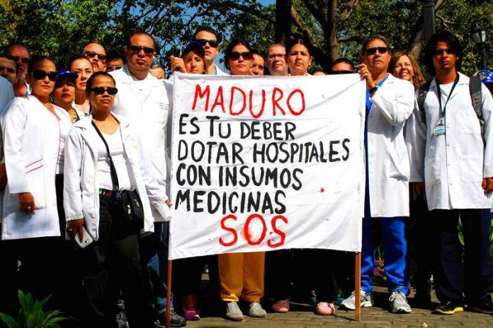 Médicos y enfermeras rechazan acusaciones de Maduro: “Ni el personal de salud o enfermería se está llevando los insumos”