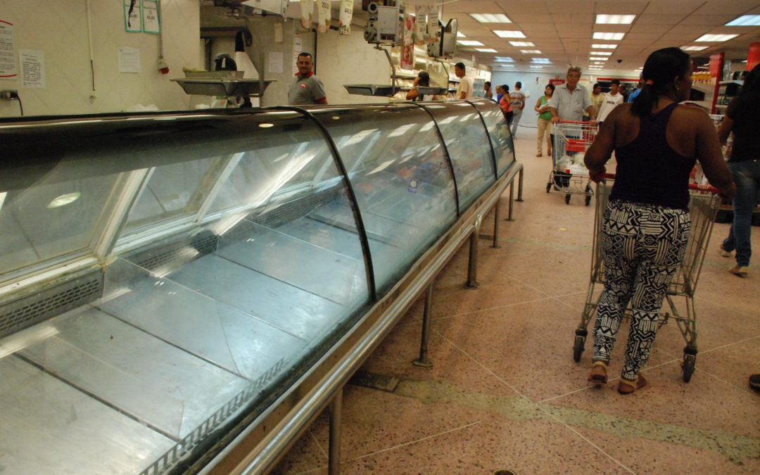 Pocas proteínas y “neveras peladas” en mercados a 12 días del decreto de precios acordados