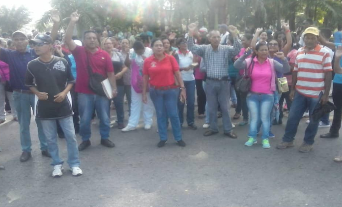 Trabajadores del sector salud en Anzoátegui protestaron por pagos laborales