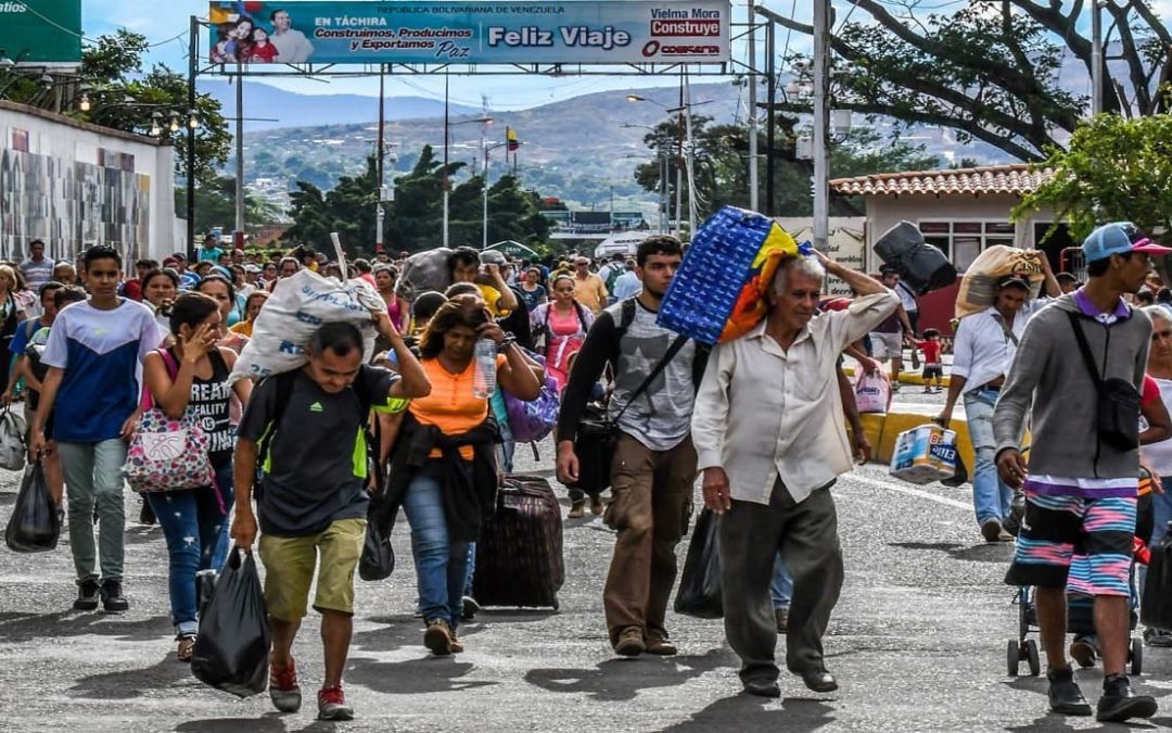 Gobierno de Perú aplicará control fronterizo para evitar ingreso ilegal de venezolanos