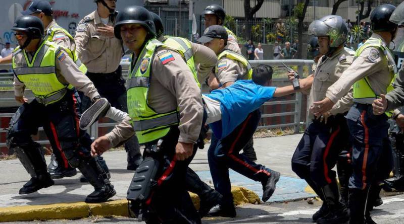 Registran 700 personas privadas de libertad por protestas