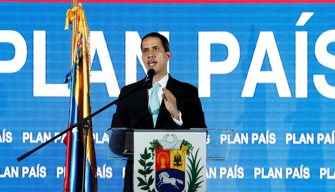 Guaidó presentó el plan país desde la UCV