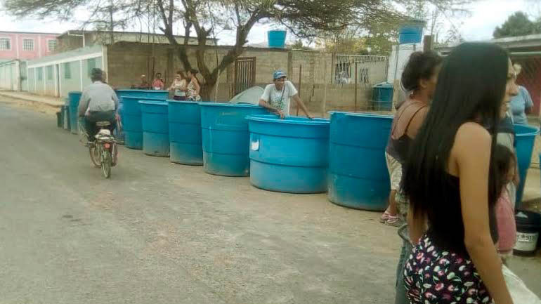 En el norte de Barquisimeto reclaman por agua, luz y gas