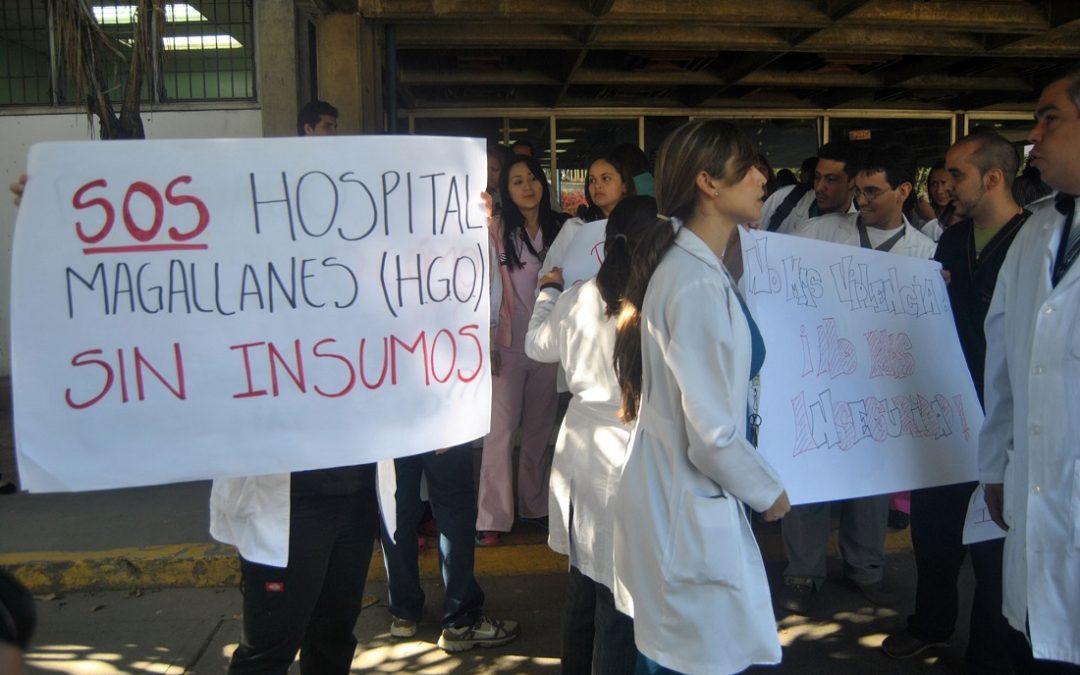 Trabajadores del hospital de los Magallanes de Catia exigen mejoras a la infraestructura