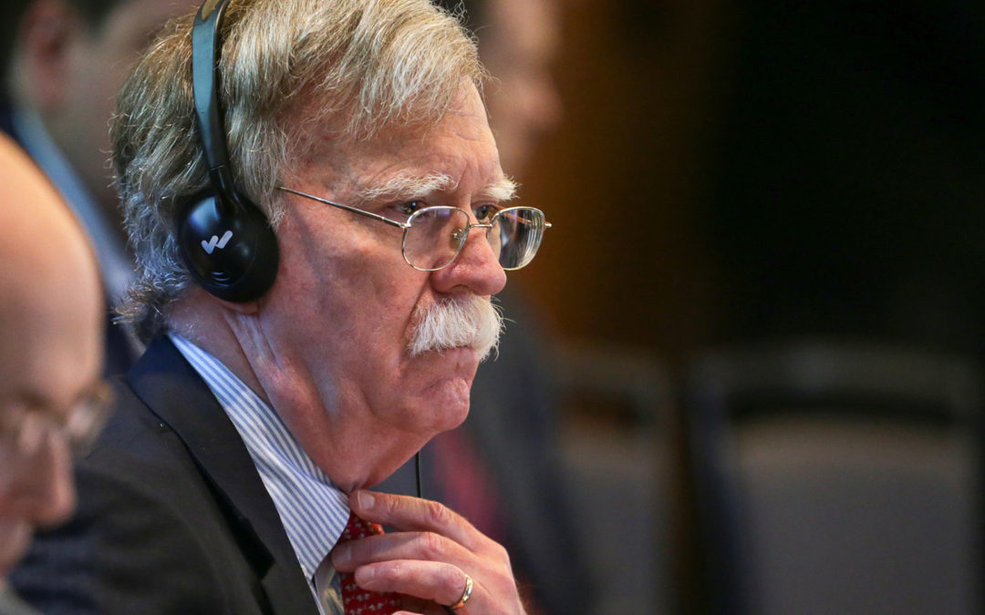 Bolton: “EEUU discutió con altos funcionarios a espaldas de Maduro”