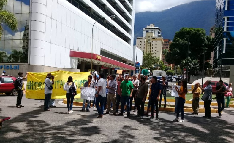 Falla en suministro de agua desde hace cinco años enciende protesta en Caracas