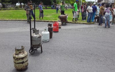 Hasta 5$ cuesta una bombona de gas doméstico en Píritu, estado Anzoátegui