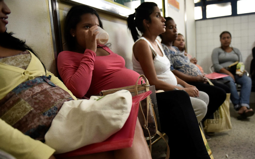 6 de cada 10 venezolanas no pueden costear consultas médicas