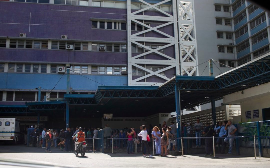 Hospital Miguel Pérez Carreño tiene más de 15 días sin ascensores