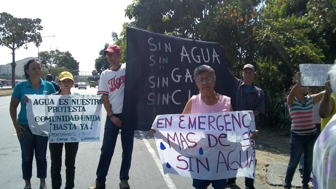 Más de 300 familias de Caña de Azúcar llevan un año sin agua