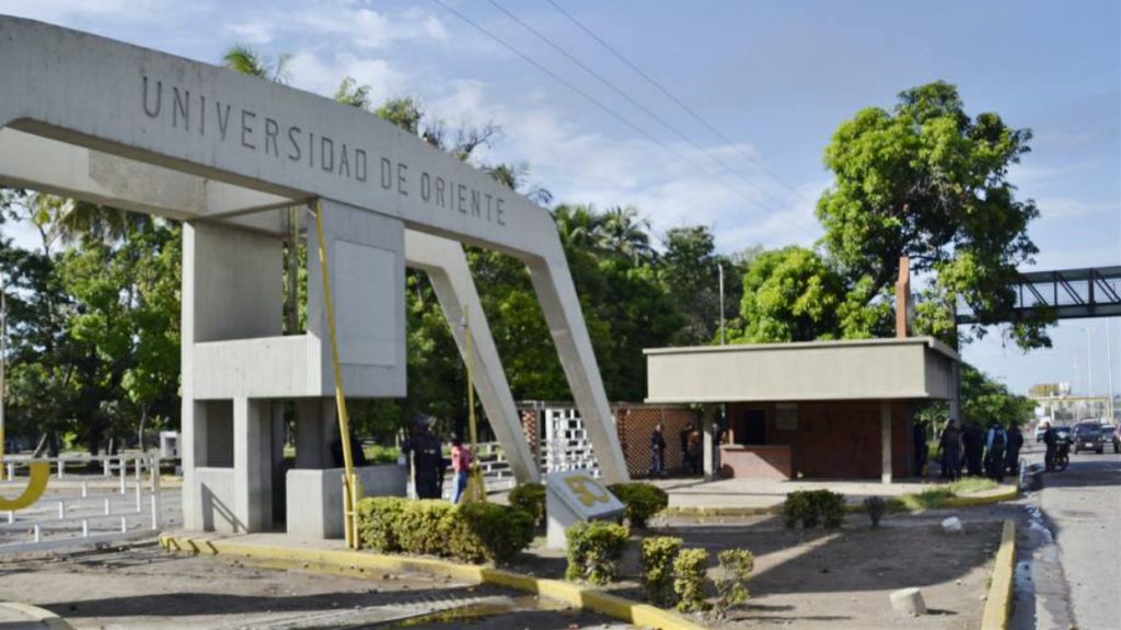 Trabajadores exigen mejores salarios y el rescate de la Universidad de Oriente