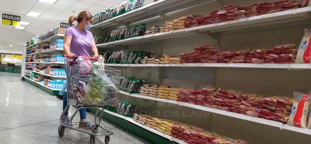 «Todo está caro»: venezolanos se quejan porque el sueldo no alcanza