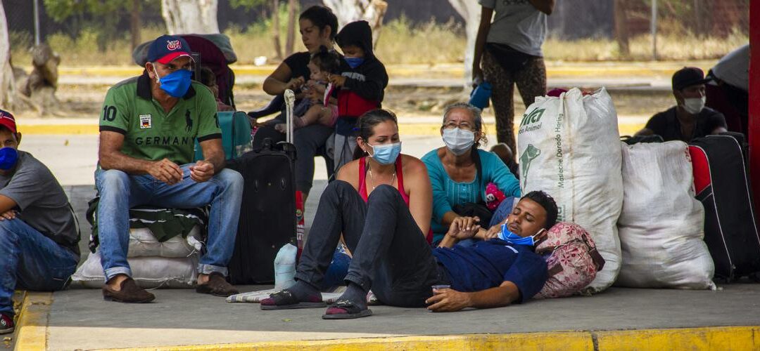 Más de 1.000 personas han sido forzadas a desplazarse en frontera colombo-venezolana