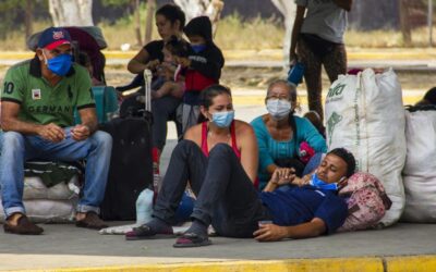Éxodo masivo en Venezuela está a punto de superar al de Siria