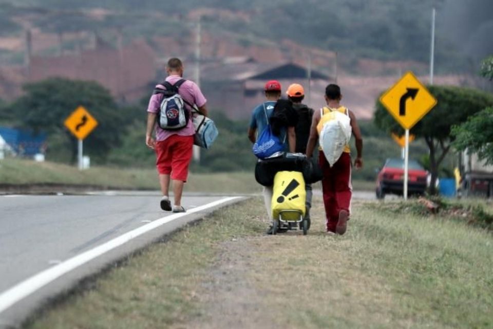 Huir por las trochas hacia Colombia vuelve a ser una opción para los venezolanos