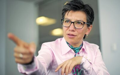 No una sino dos demandas enfrenta Alcaldesa de Bogotá por discriminar a venezolanos y tratarlos como criminales