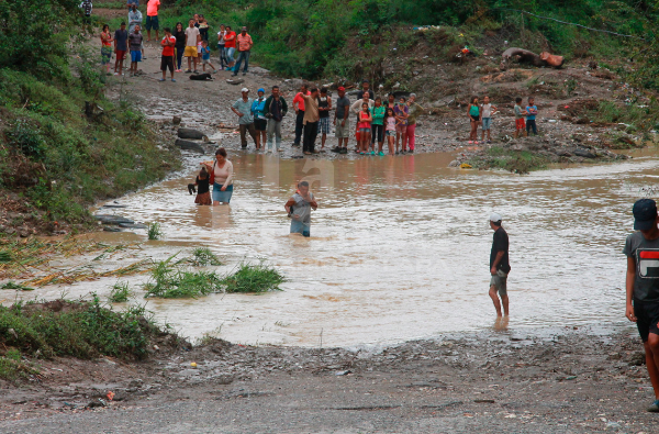 Fuertes lluvias encienden alarmas en varias zonas de Lara