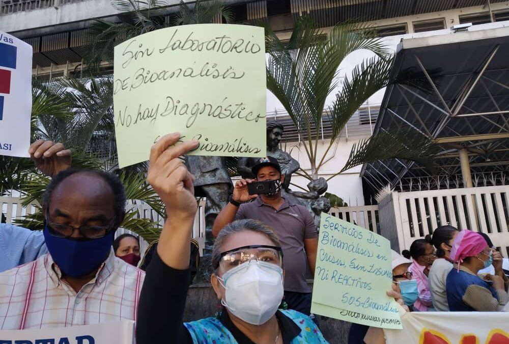 Gremios aseguran que el magisterio venezolano tiene 17 años de derrota social