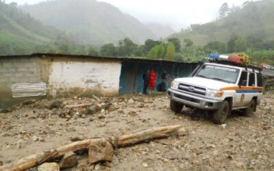Desborde de quebradas inundan hectáreas de siembras en Trujillo