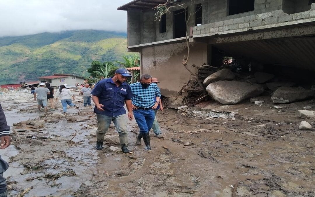 Cargamentos de provisiones salen a zonas de Mérida afectadas por lluvias